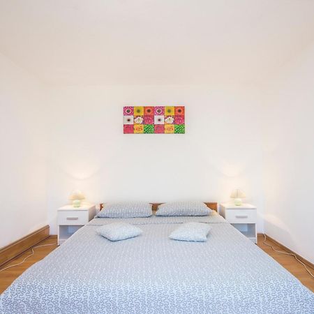 Pula Istria Apartments Eksteriør billede