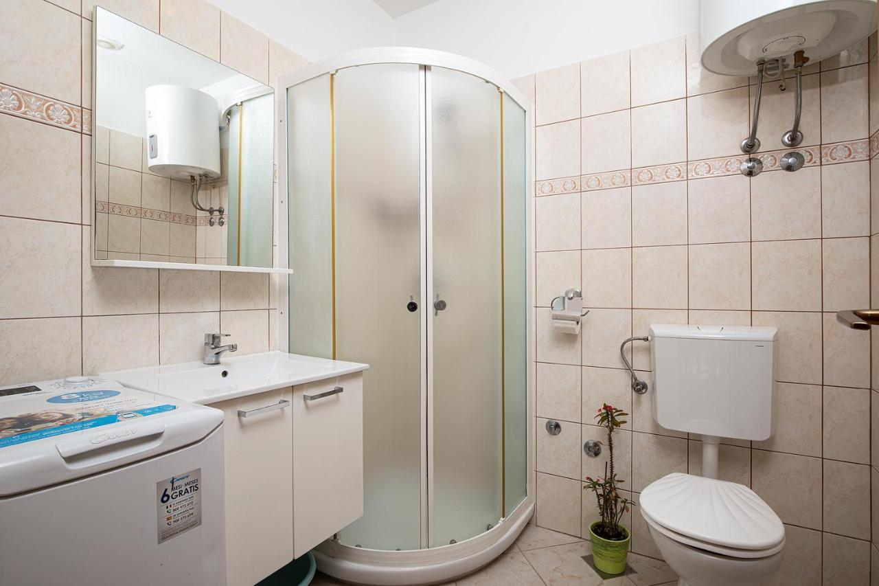Pula Istria Apartments Eksteriør billede